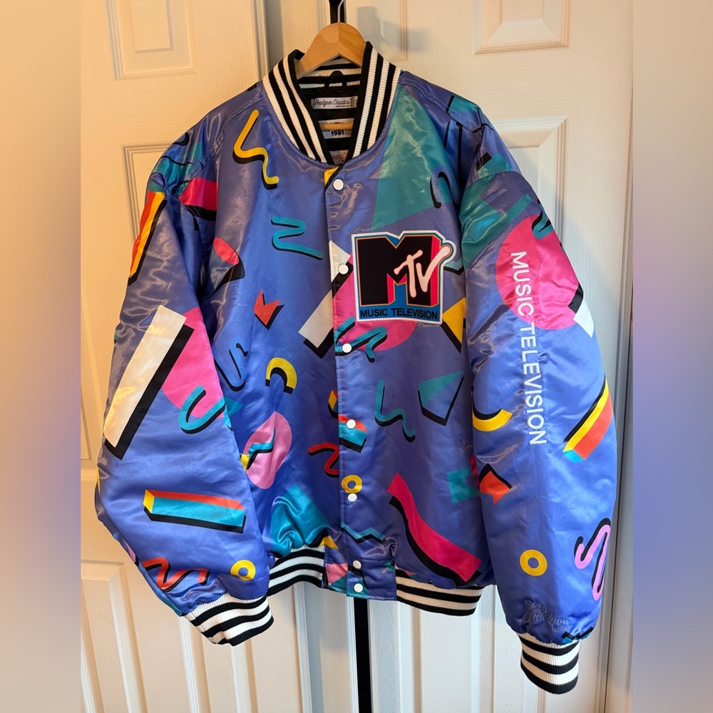 Vintage MTV Vibrant Blue and Multicolor Bomber Jacket Rare 
80s 1981 Unisex